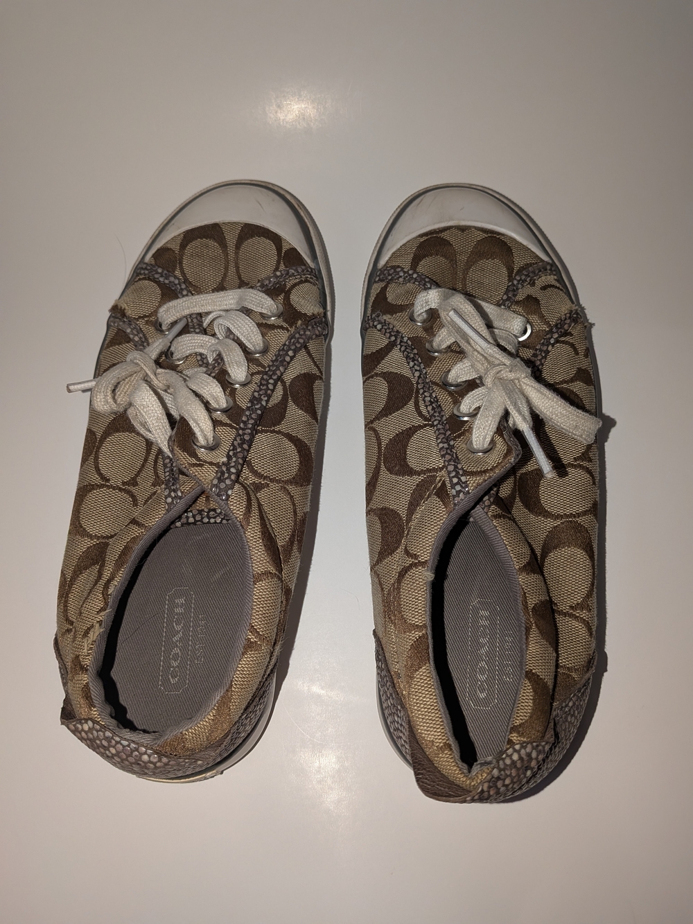 Coach Women's Signature Canvas Low-Top Sneakers in Brown and White - Picture 5 of 8